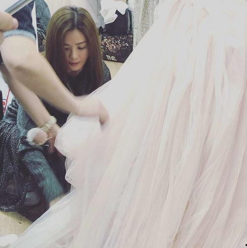 娱乐吃瓜酱婚纱,揭秘明星们的浪漫婚典瞬间